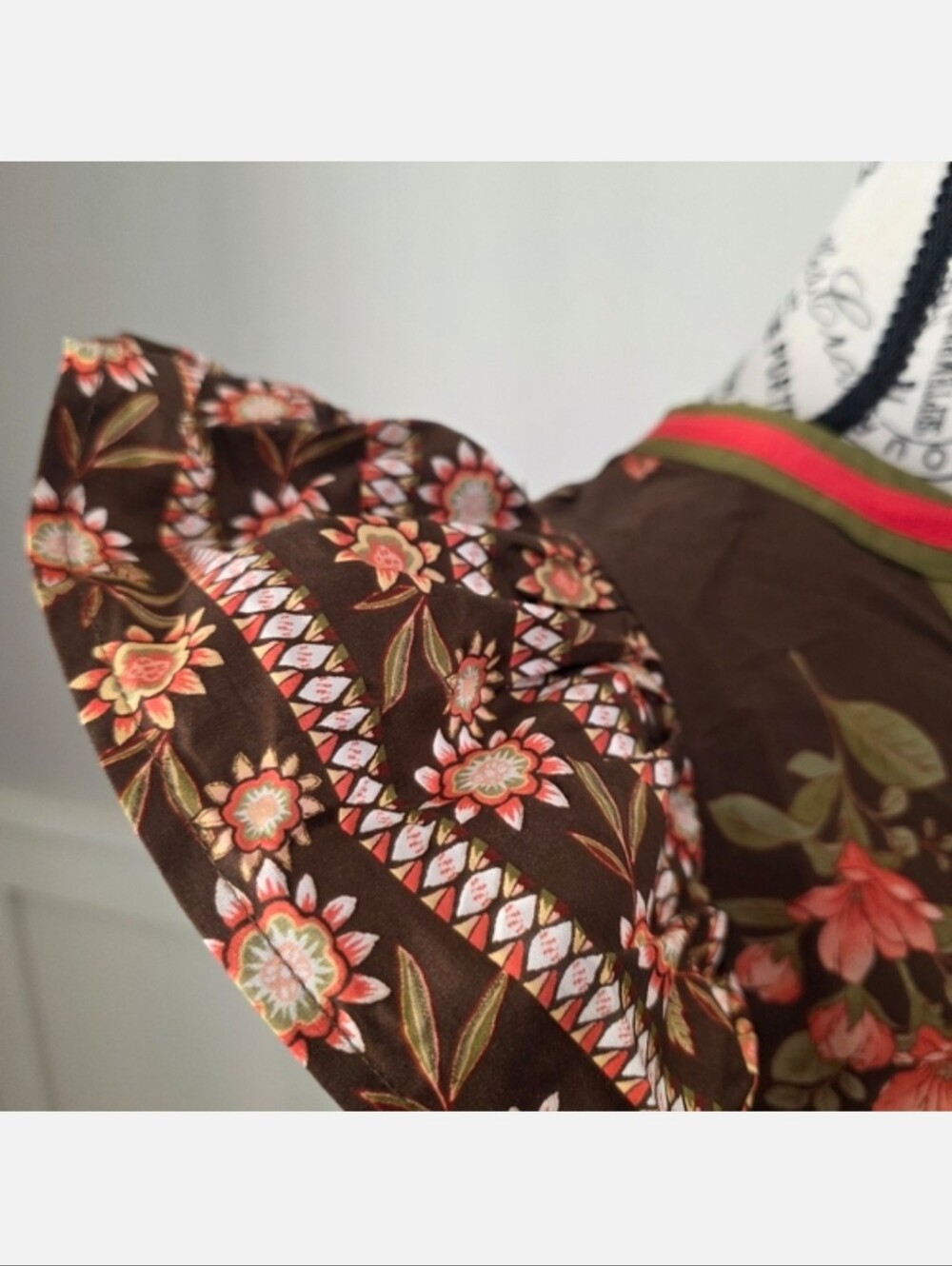 Gorgeous Floral Midi Dress-NWT - Picture 11 of 15